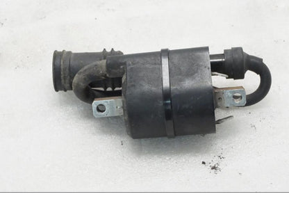 Framsidan på Tändspole från en Yamaha XVZ 13TD -1999 motorcykel.