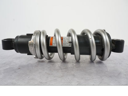 Höger sida på Stötdämpare från en Kawasaki ER-6N -2008 motorcykel.