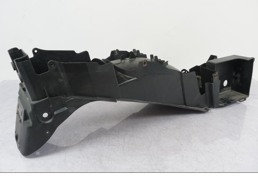 Framsidan på Undertail från en Yamaha XJ 900 -1997 motorcykel.