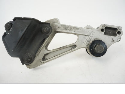 Snett uppifrån på Fotpinnefäste från en Kawasaki ZZR 1100 -1994 motorcykel.