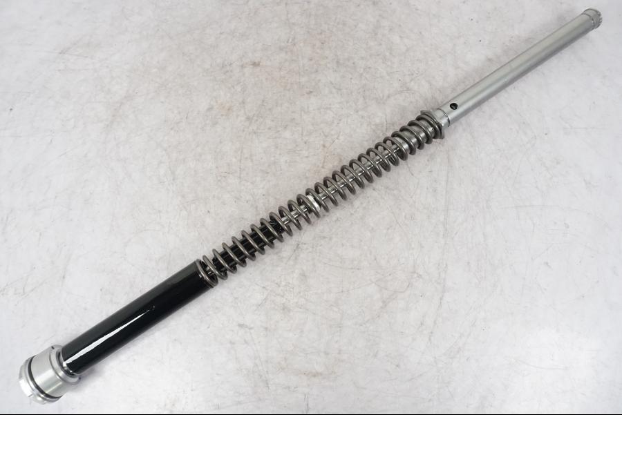 Extrabild4 på Gaffelbensdelar från en Ducati Multistrada V4 -2024 motorcykel.