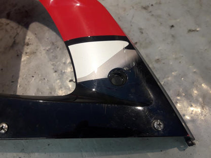 Höger sida på Sidkåpa från en Yamaha YZF 1000 R1 -1998 motorcykel.