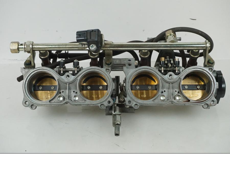 Baksidan på Spjällhus från en Honda CBR 1000 -2005 motorcykel.