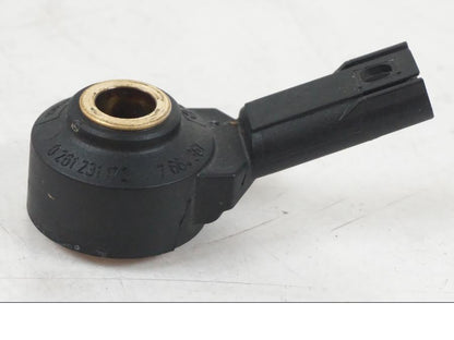 Baksidan på Knacksensor från en BMW R 1250 GS -2021 motorcykel.