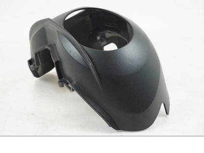 Höger sida på Strålkastarkåpa från en BMW F 650 CS -2003 motorcykel.