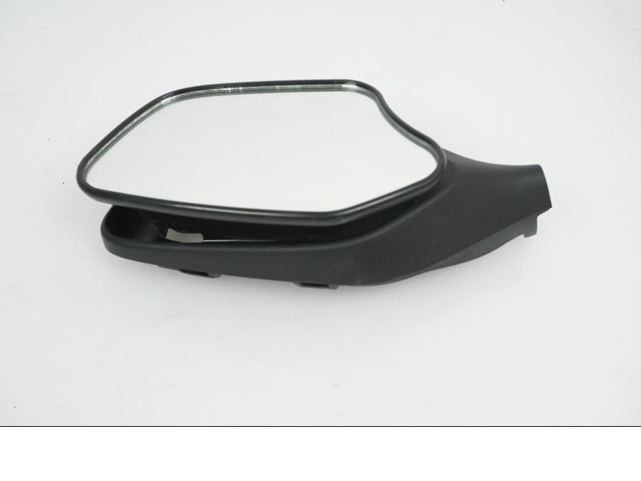 Baksidan på Backspegel från en Honda CBR 1000 RR -2010 motorcykel.