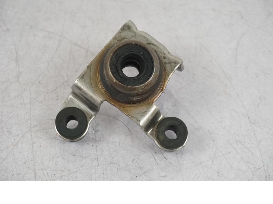 Framsidan på Avgasanslutning från en BMW R 1250 GS -2023 motorcykel.