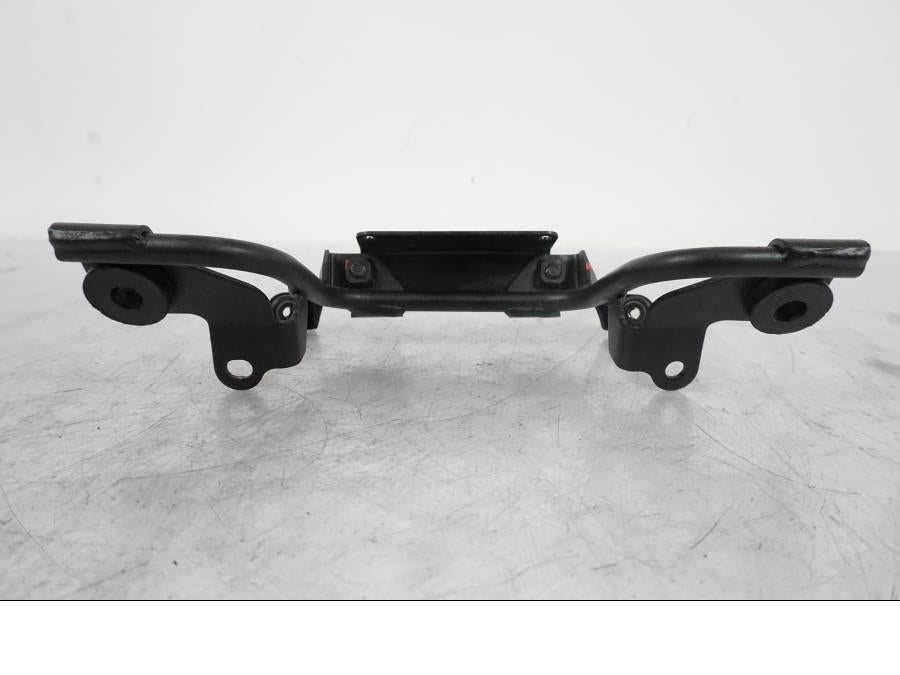 Snett uppifrån på Strålkastarfäste från en Kawasaki Z 800 -2014 motorcykel.