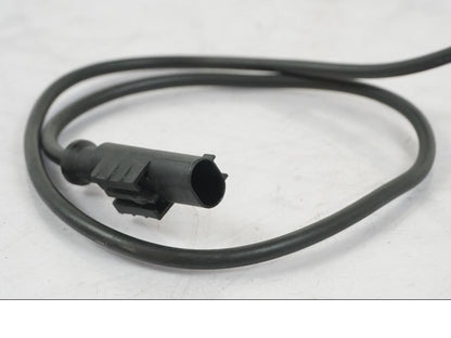 Baksidan på ABS givare från en KTM 1290 Super Duke R -2015 motorcykel.