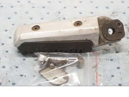 Baksidan på Fotpinne från en Suzuki GSX 550 -1985 motorcykel.