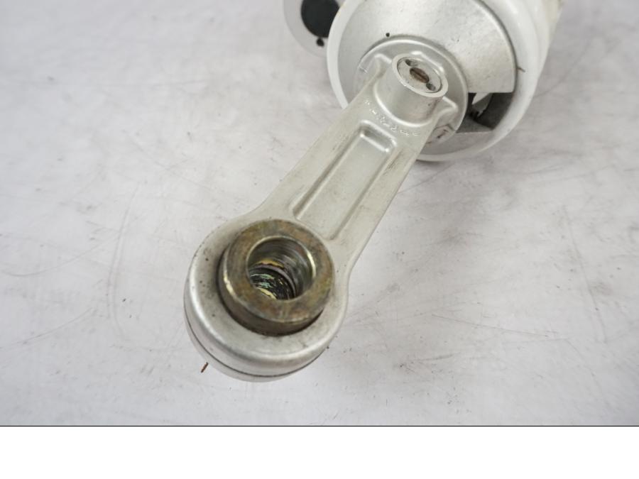 Extrabild1 på Stötdämpare från en KTM 990 Super Duke -2006 motorcykel.