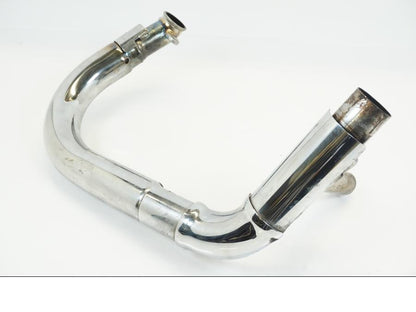 Baksidan på Grenrör från en Triumph Speedmaster -2006 motorcykel.