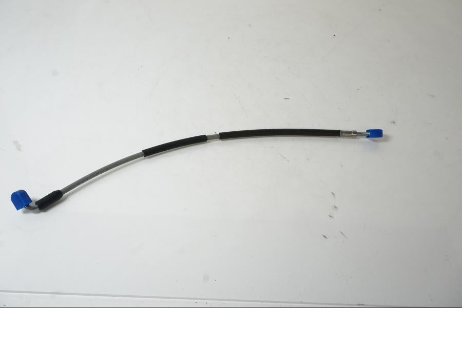 Baksidan på Bromsledning från en BMW S 1000 XR -2018 motorcykel.