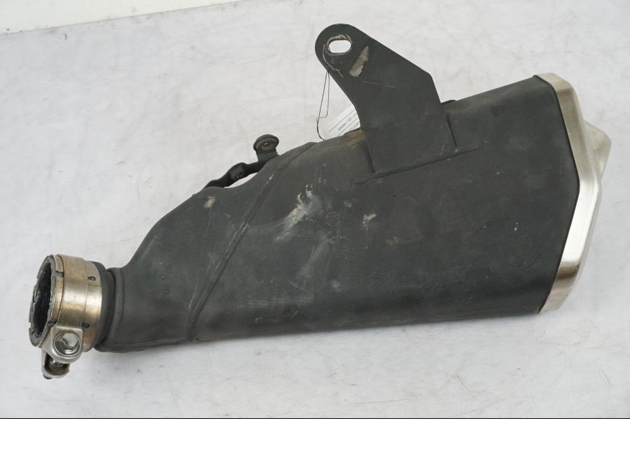 Extrabild1 på Ljuddämpare från en Kawasaki Z 900 -2019 motorcykel.