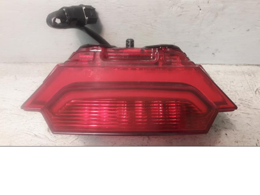 Framsidan på Baklampa från en Honda ADV 750 -2017 motorcykel.