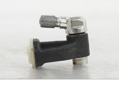 Framsidan på Däcktrycksgivare från en BMW R 1250 GS -2021 motorcykel.