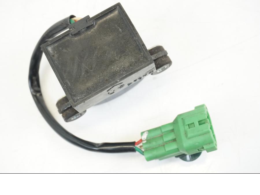 Baksidan på Tilt Sensor från en Honda CB 600 F -2008 motorcykel.