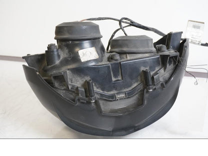 Snett uppifrån på Strålkastare från en BMW F 650 CS -2003 motorcykel.