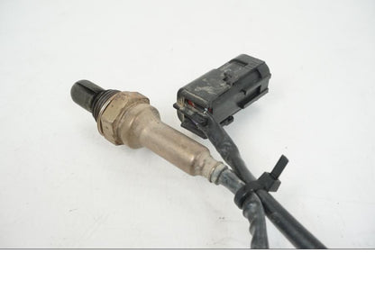 Snett nerifrån på Lambdasond från en AJP PR7 -2021 motorcykel.