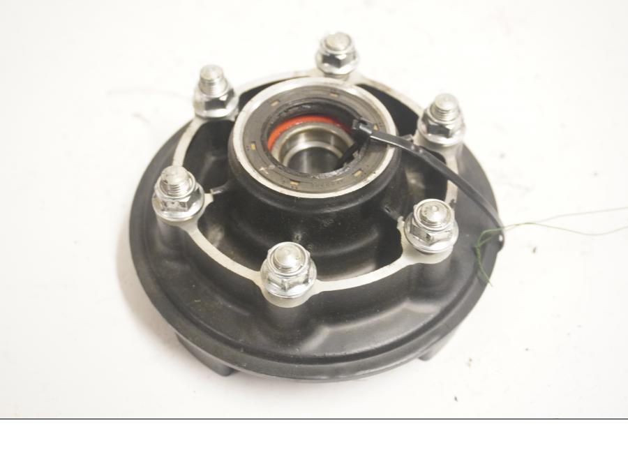 Framsidan på Drevfäste från en Kawasaki Z 1000 -2014 motorcykel.