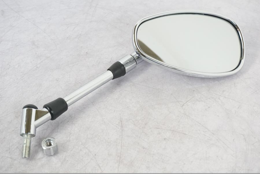 Framsidan på Backspegel från en Suzuki GSF 1250 -2010 motorcykel.