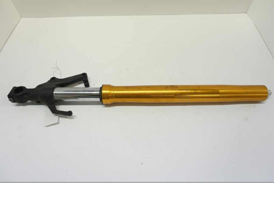 Baksidan på Gaffelben från en Yamaha FZ1-SA -2007 motorcykel.