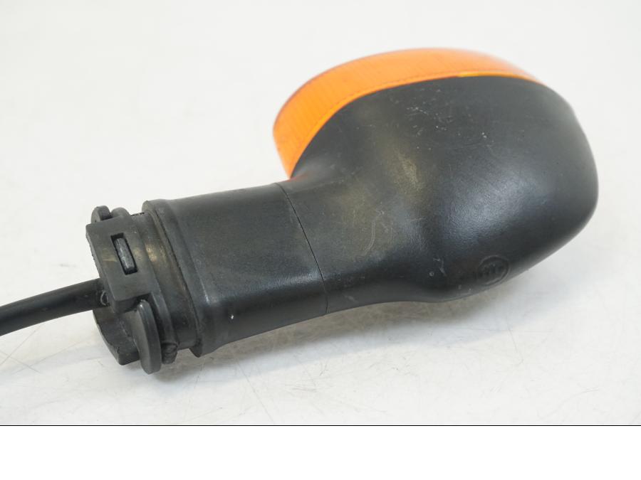Höger sida på Blinkers från en Yamaha XT 1200 A -2010 motorcykel.