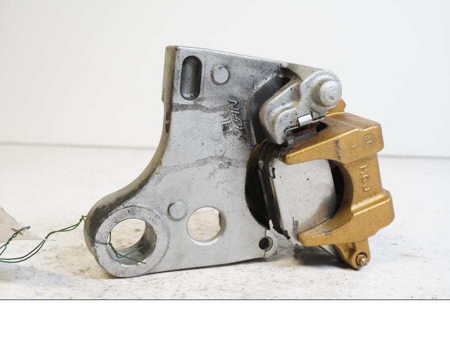 Höger sida på Bromsok från en Honda CBR 600 RR -2003 motorcykel.