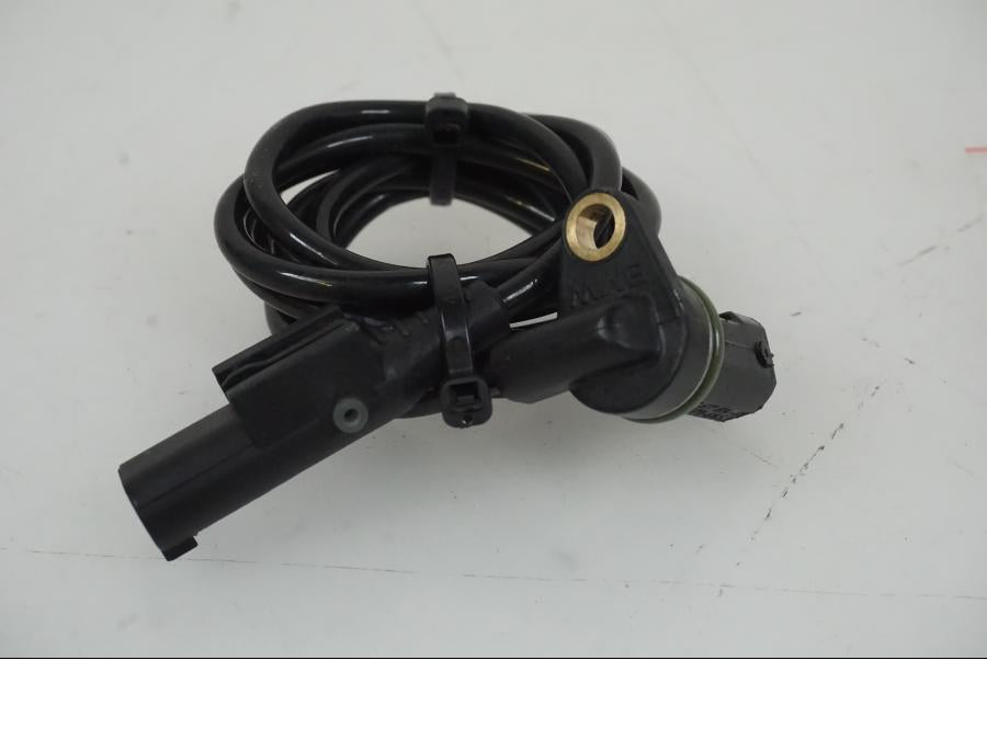 Baksidan på ABS givare från en BMW R Ninet -2017 motorcykel.