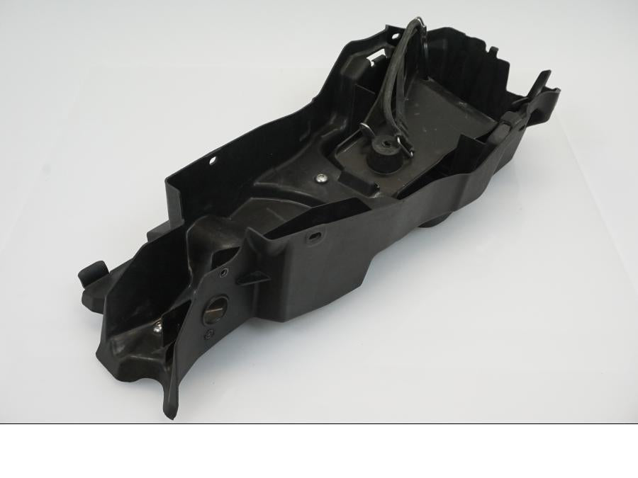 Baksidan på Innerskärm från en Triumph Street Triple R -2011 motorcykel.