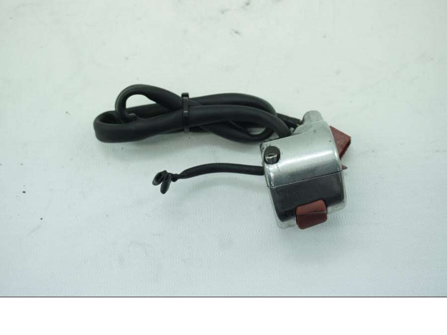 Baksidan på Styrelreglage från en Kawasaki VN 1500 Classic Tourer -2001 motorcykel.