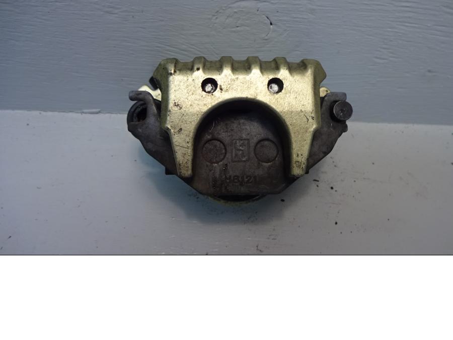 Baksidan på Bromsok från en Yamaha YZF-R 125 -2012 motorcykel.