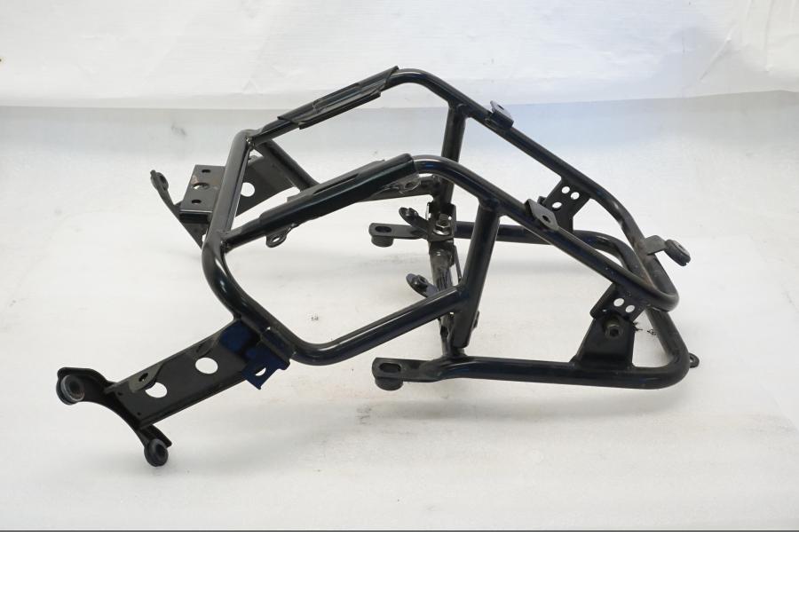 Baksidan på Toppkåpstag från en Yamaha XVZ 13TD -1999 motorcykel.