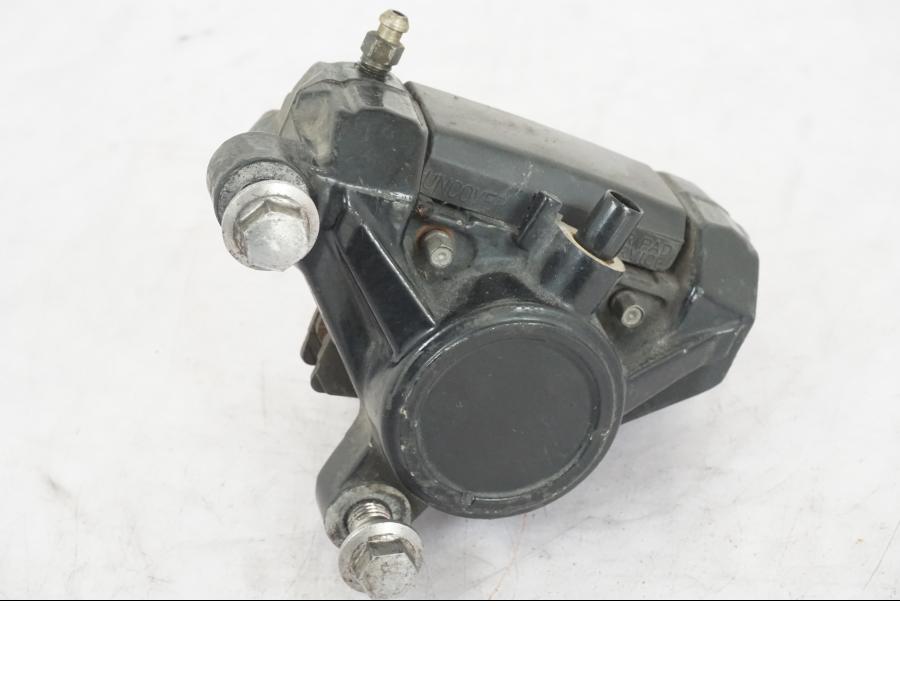 Vänster sida på Bromsok från en Yamaha XVS 1100 -2000 motorcykel.