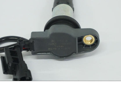 Snett uppifrån på Tändspole från en Ducati Desert X -2022 motorcykel.