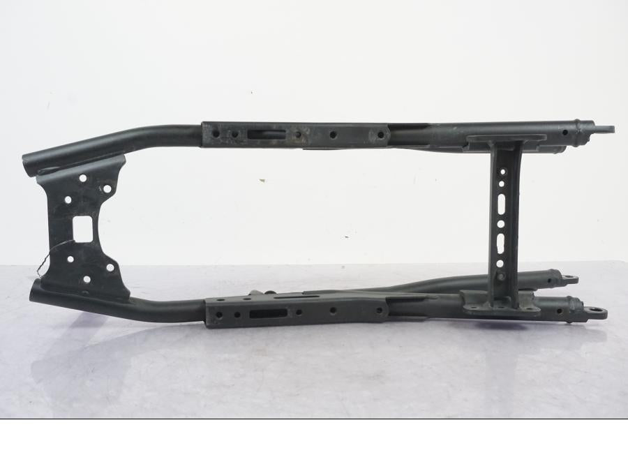 Höger sida på Bakram från en Yamaha MT-09 -2016 motorcykel.