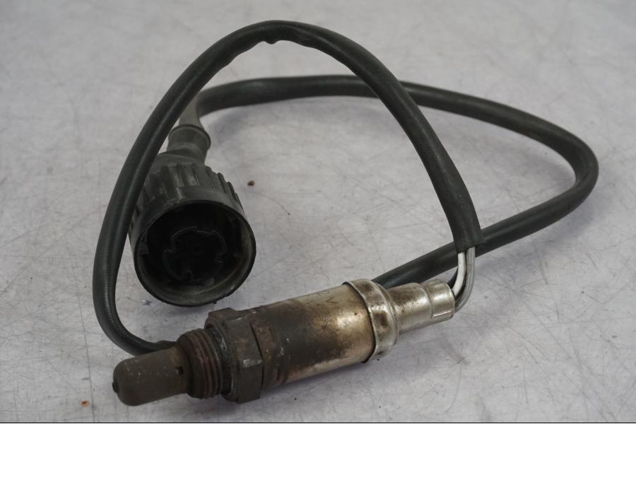 Framsidan på Lambdasond från en BMW R 1100 GS -1998 motorcykel.