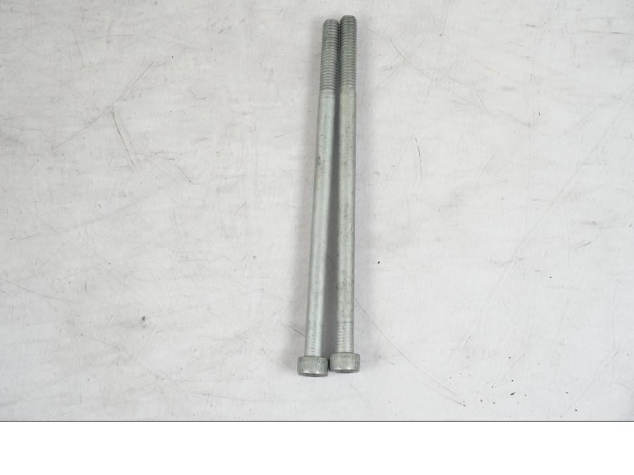 Höger sida på Skruv / Mutter etc från en Kawasaki Z 900 -2019 motorcykel.