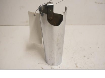 Baksidan på Gaffelbendekor från en Kawasaki VN 1500 -1999 motorcykel.