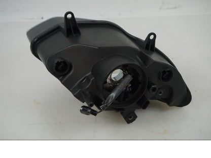 Vänster sida på Strålkastare från en BMW K 1200 RS -2008 motorcykel.