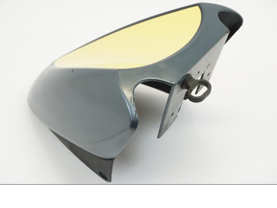 Baksidan på Framskärm från en BMW R 1150 R -2002 motorcykel.