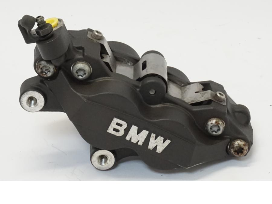 Framsidan på Bromsok från en BMW R 1150 RS -2004 motorcykel.