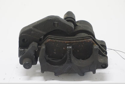 Baksidan på Bromsok från en BMW F 700 GS -2013 motorcykel.