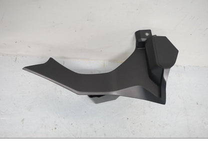 Framsidan på Toppkåpsinsida från en Yamaha YZF 1000 R1 -2017 motorcykel.