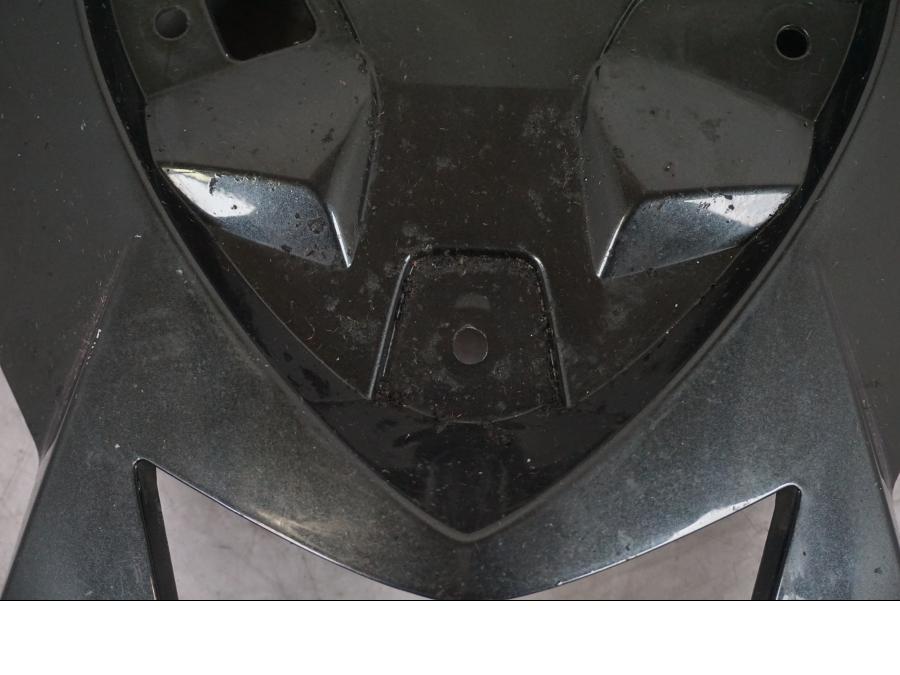 Baksidan på Undertail från en BMW S 1000 RR -2010 motorcykel.