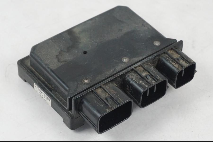 Framsidan på Reläbox från en Kawasaki ER-6N ABS -2010 motorcykel.