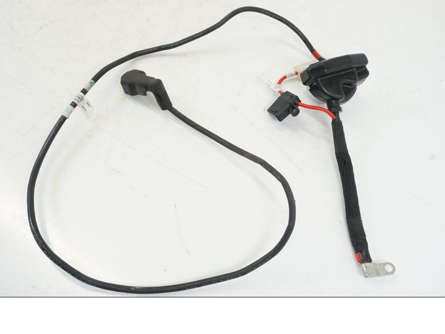 Framsidan på Startrelä från en Triumph Speed Triple -2021 motorcykel.