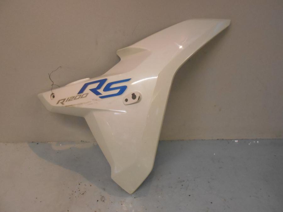 Framsidan på Sidkåpa från en BMW R 1200 RS -2016 motorcykel.