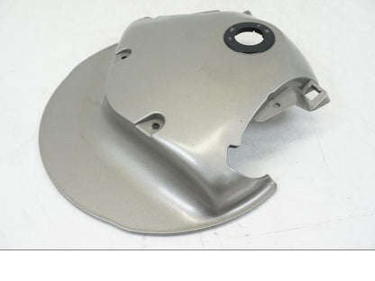 Snett uppifrån på Styrkåpa från en BMW K 1200 LT -2004 motorcykel.