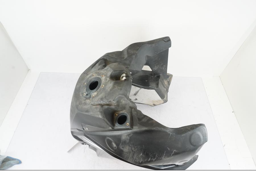 Extrabild4 på Bensintank från en KTM 1290 Super Adventure R -2018 motorcykel.